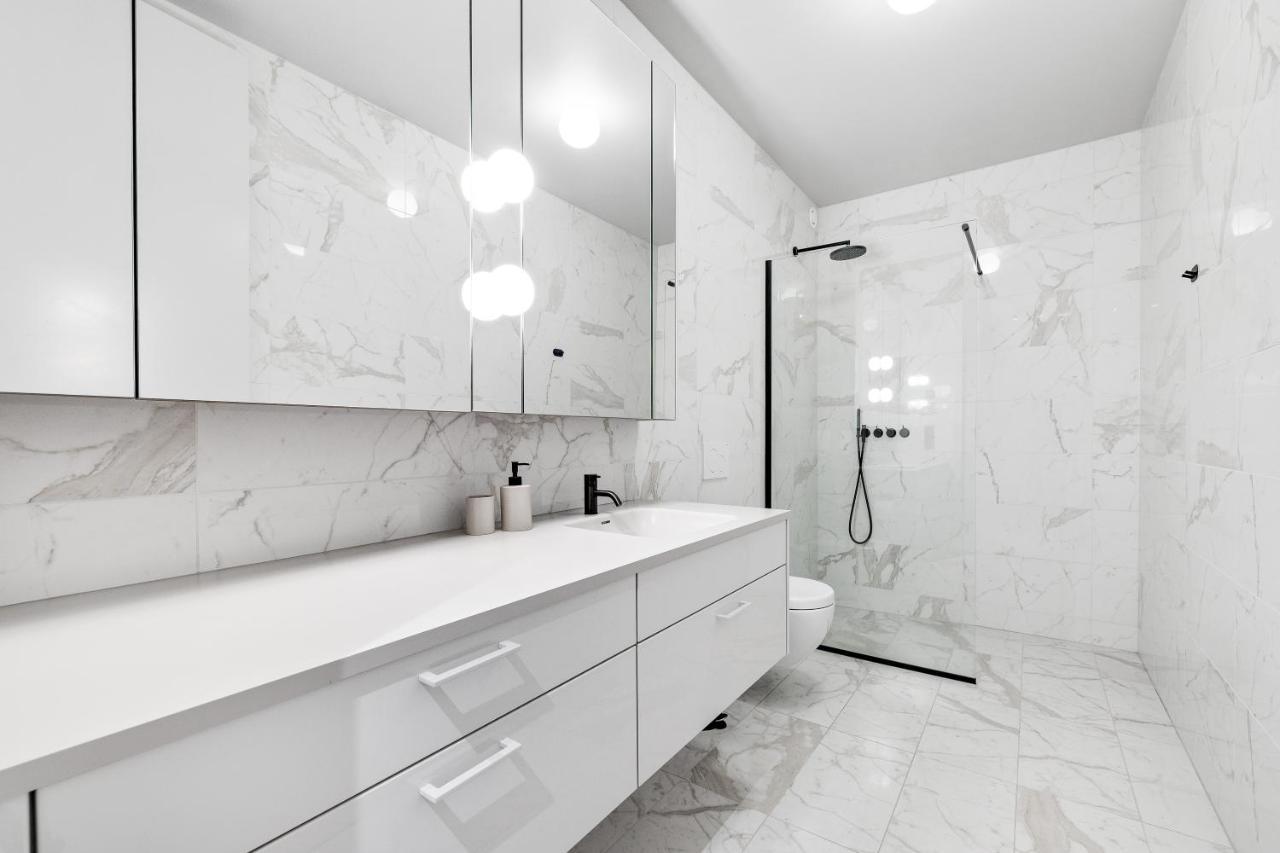 Harbour Lux 3Br & 2Ba In The Heart Of The City With Free Parking Рейкьявик Экстерьер фото