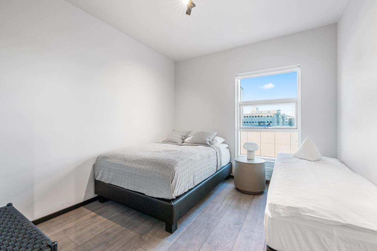Harbour Lux 3Br & 2Ba In The Heart Of The City With Free Parking Рейкьявик Экстерьер фото